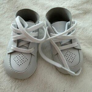 Footmates size 1 Lace Up Leather Crib Shoes